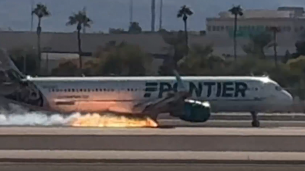  Video: Avión de Frontier se incendia al aterrizar en Las Vegas 
