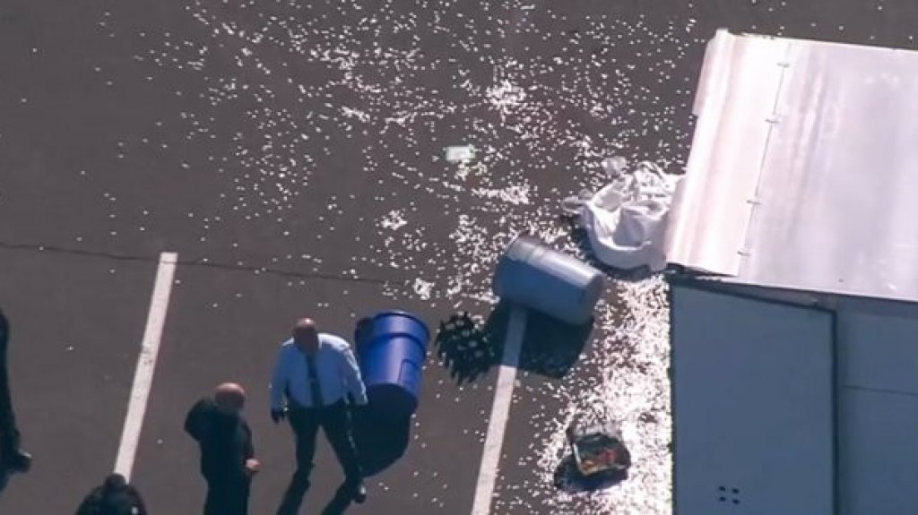  Video: Roban 100.000 dólares en monedas de diez centavos de un camión estacionado en Filadelfia 