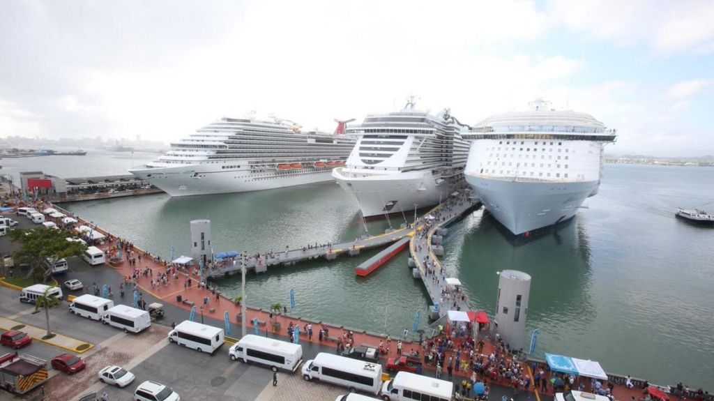  Inspeccionan cruceros en San Juan por amenaza de bomba 