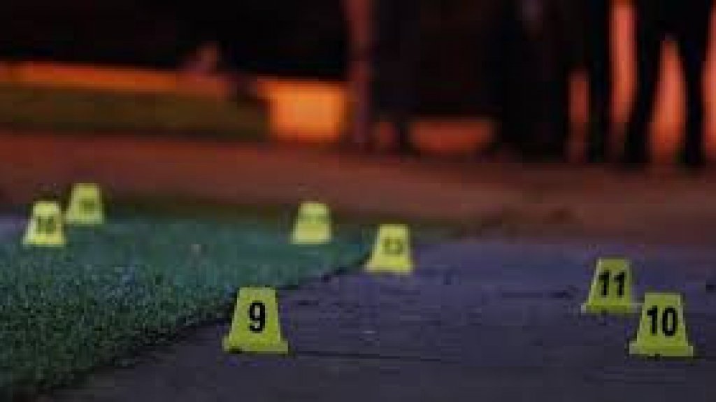  Un muerto y un herido frente a un negocio en Dorado 