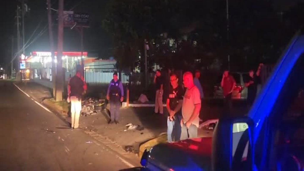  VIDEO: Identifican a motociclista que falleci&oacute; al chocar con un auto en Bayam&oacute;n 