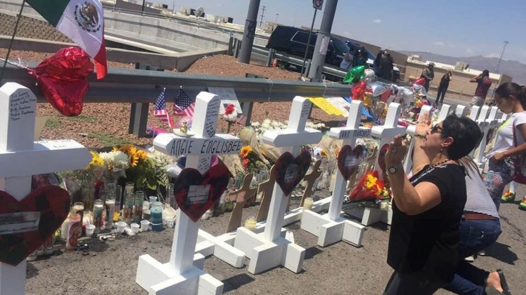  El autor del tiroteo de El Paso quer&iacute;a matar "mexicanos", seg&uacute;n diario 