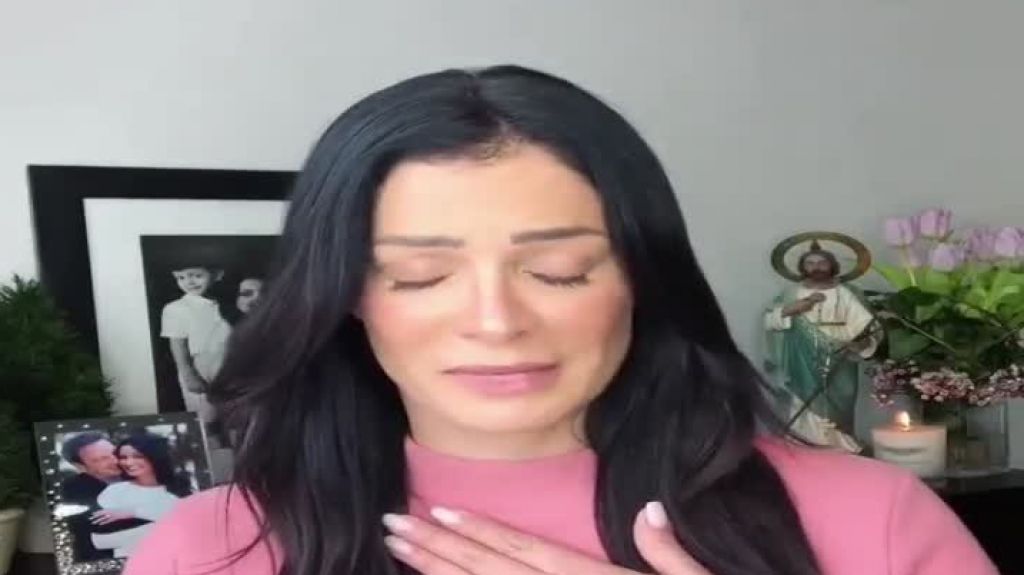  Video: Nuestra "ex miss universe" Dayanara revela que tiene c&aacute;ncer en la piel 