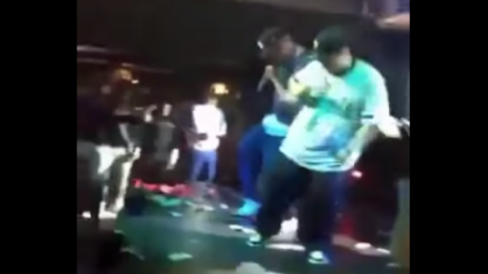 VÃ­deo: Pastor HÃ©ctor ''El Father'' vuelve a meterle  al ReguetÃ³n 