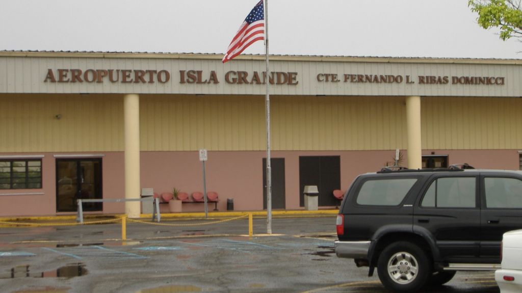  Puertos anuncia subastas para mejoras en aeropuertos de Isla Grande y Vieques 