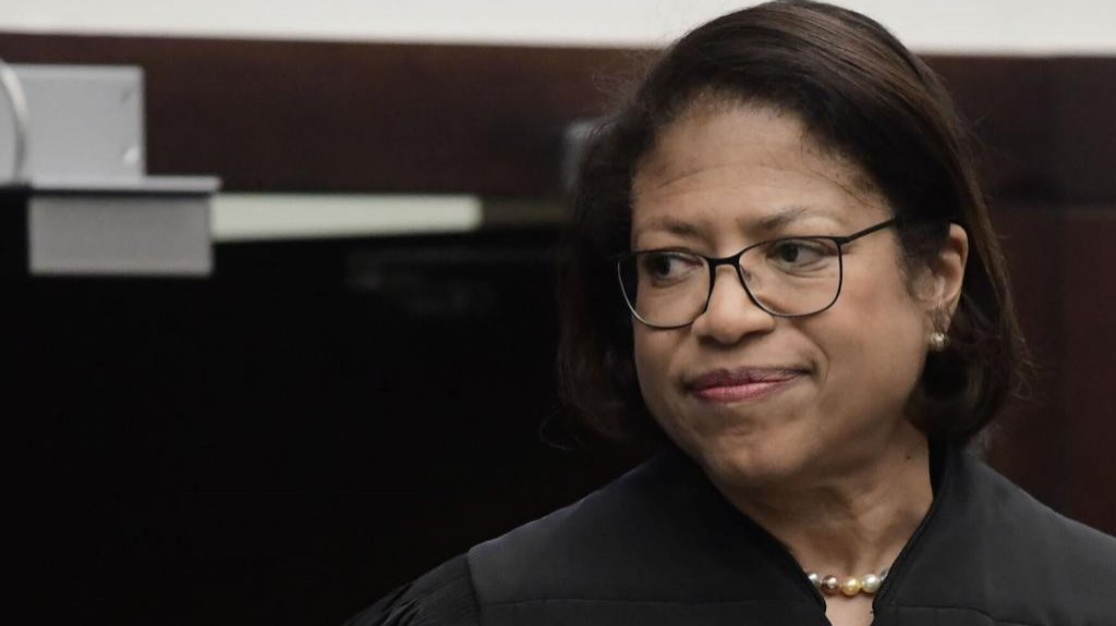  &iquest;C&oacute;mo un pa&iacute;s que tiene 25 mil millones en el banco est&aacute; en quiebra?, pregunta acreedor que se opone al PAD 