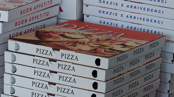 Iglesia en Ohio da propina de mil dÃ³lares a repartidora de pizza