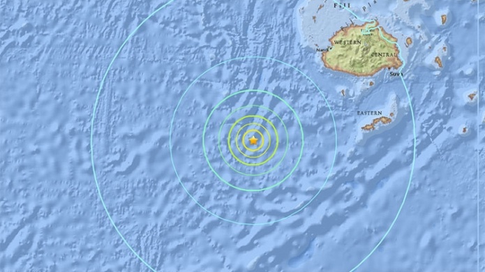 Un sismo de magnitud 7,2 con alerta de tsunami sacude el ocÃ©ano PacÃ­fico