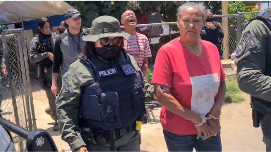  Video: Operativo de drogas en Villa Ca&ntilde;ona en Lo&iacute;za deja varios arrestados 