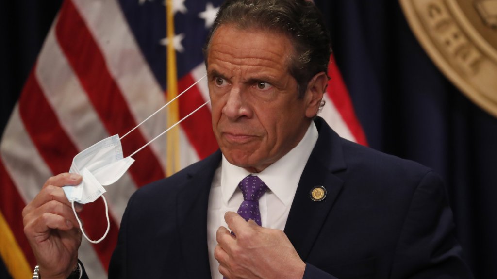  Nueva York levantar&aacute; este mes la mayor&iacute;a de restricciones de aforo por covid 