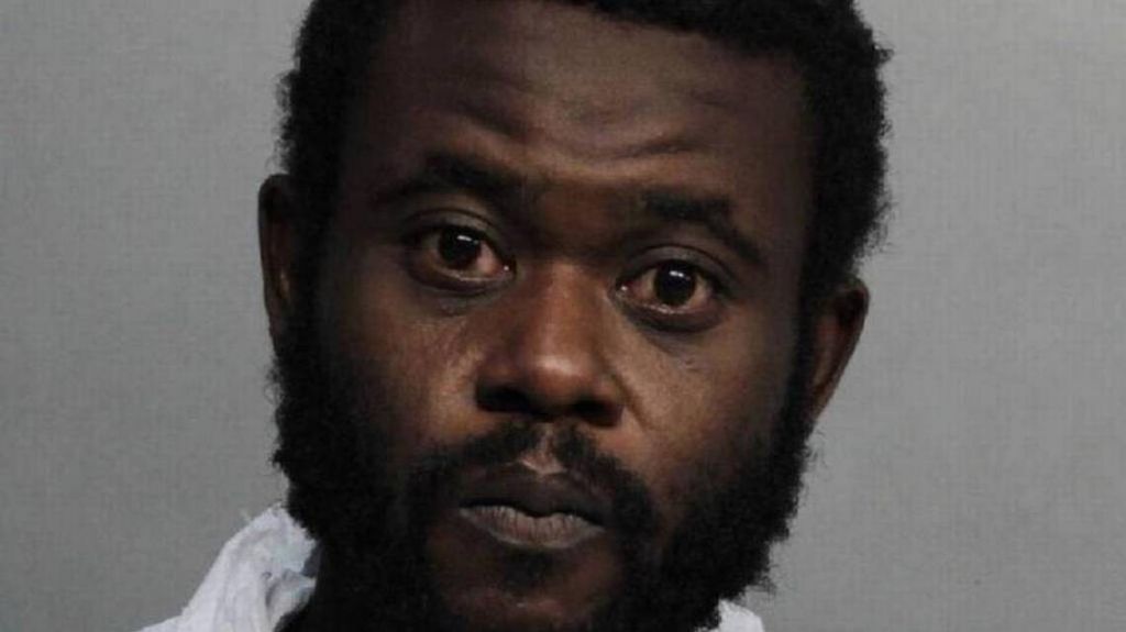 DestripÃ³ a su novia, dijo que era una "muÃ±eca inflable"