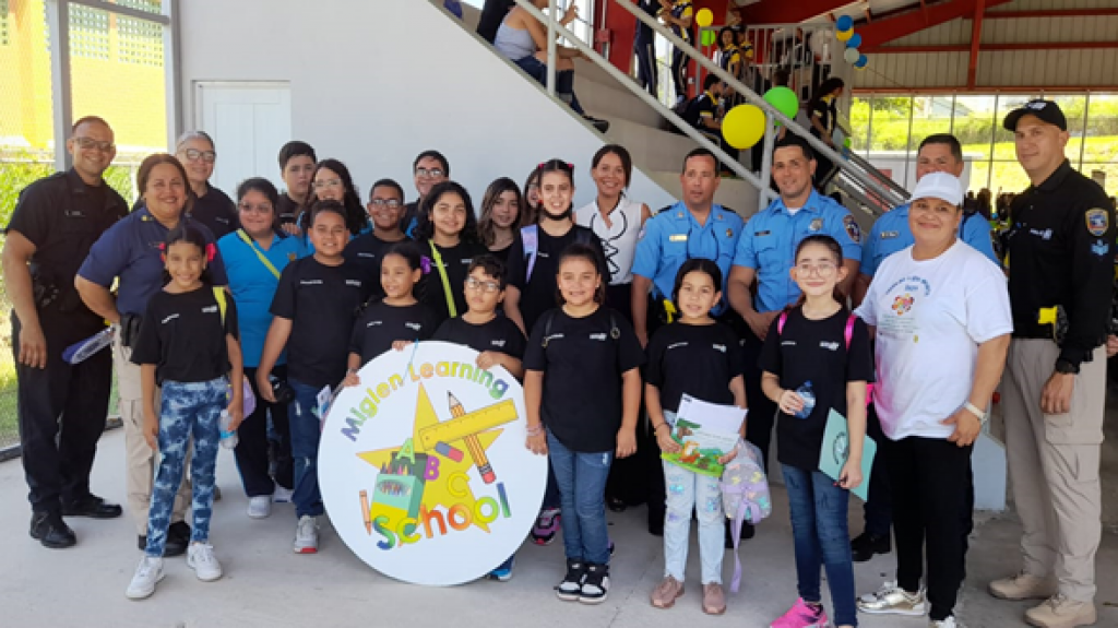  Feria de Seguridad para la Prevención de Maltrato de Menores. 