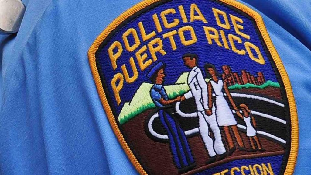  Fue a un supermercado de Isabela, dej&oacute; las llaves en la puerta mientras pon&iacute;a la compra en el ba&uacute;l, Lo dejaron a pie y sin compra 