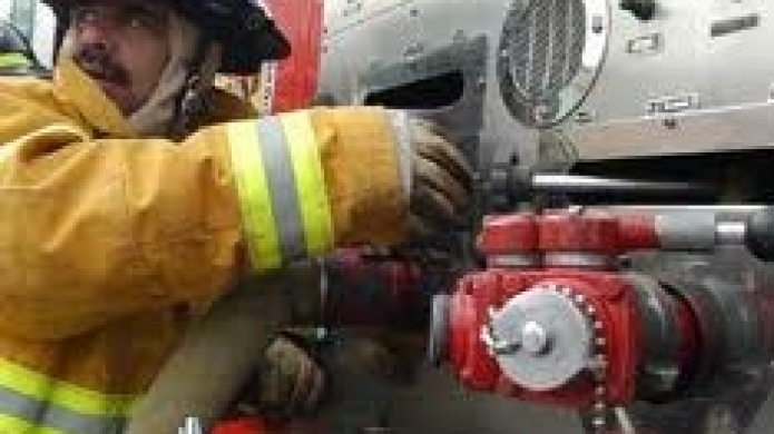 Hombre sufre quemaduras de gravedad en Toa Altaal explotar su cocina