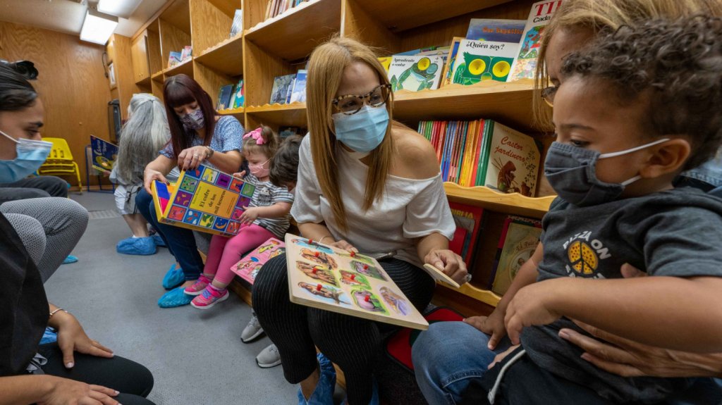  Amor por la lectura se fomentar&aacute; alrededor del pa&iacute;s con iniciativa &ldquo;Letras y Ruedas&rdquo; 