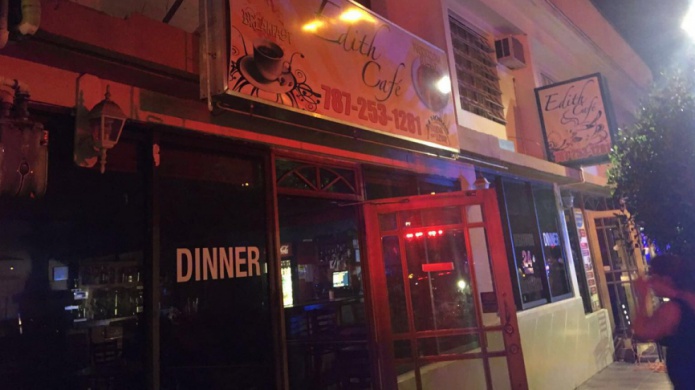 Se quema restaurante en Isla Verde 