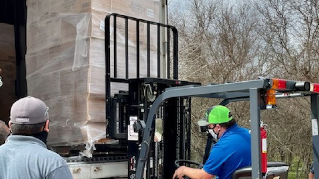  Caribbean Produce Exchange env&iacute;a 107,000 libras de alimentos desde la Isla a Houston e Islas V&iacute;rgenes de EEUU 