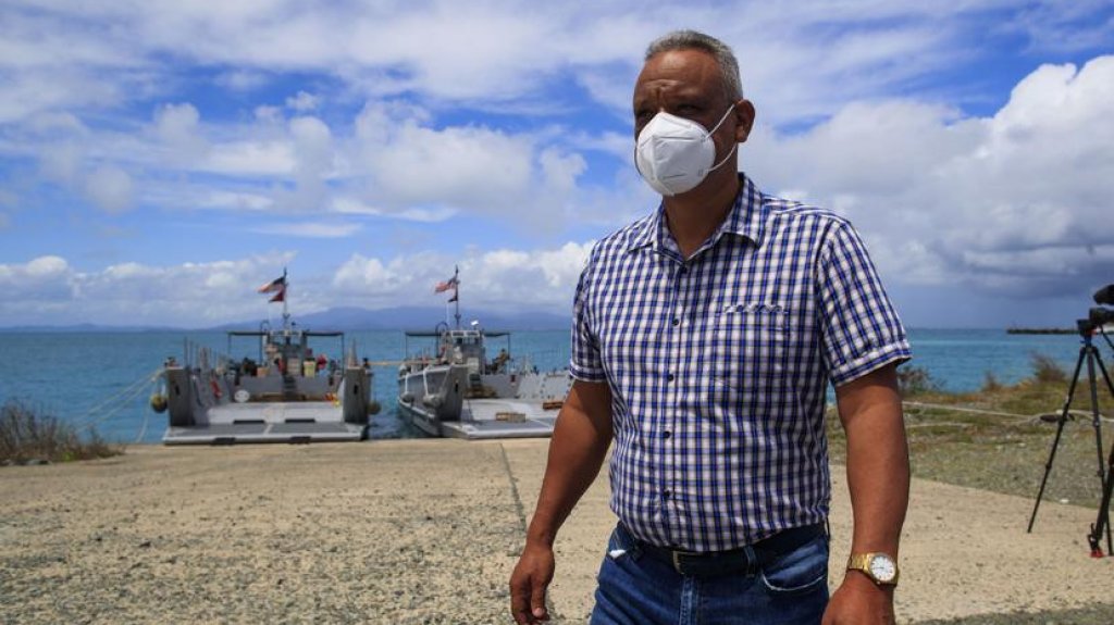  Alcalde de Vieques dice mantendr&aacute; abierta todas las escuelas en su municipio 