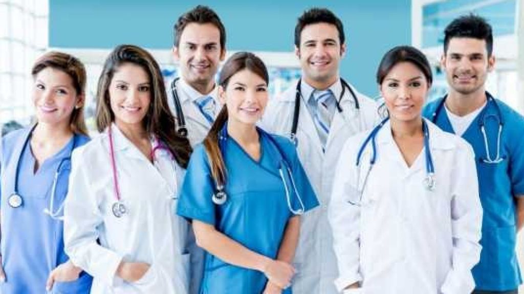  Desembolso millonario de bonos para enfermeros y empleados de primera respuesta 