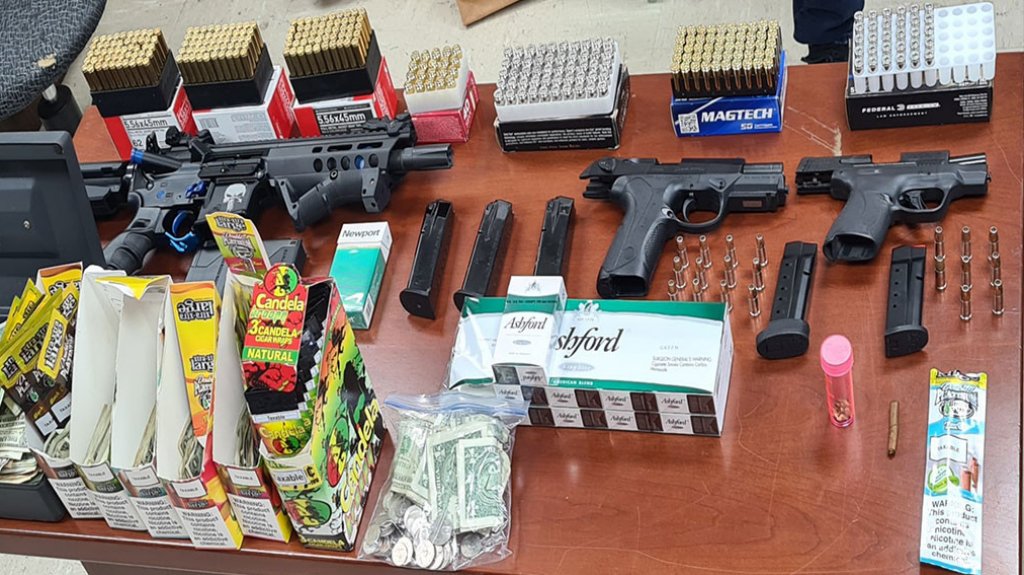  9 arrestados durante allanamientos en Bayam&oacute;n 