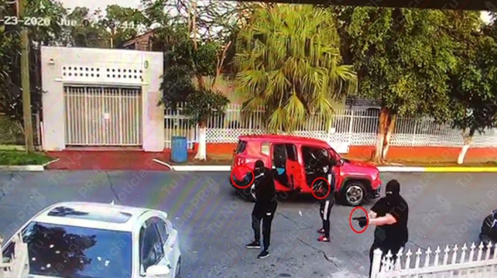  Publican video del momento en que 3 &ldquo;Gatilleros&rdquo; acribillan a un hombre en San Juan 