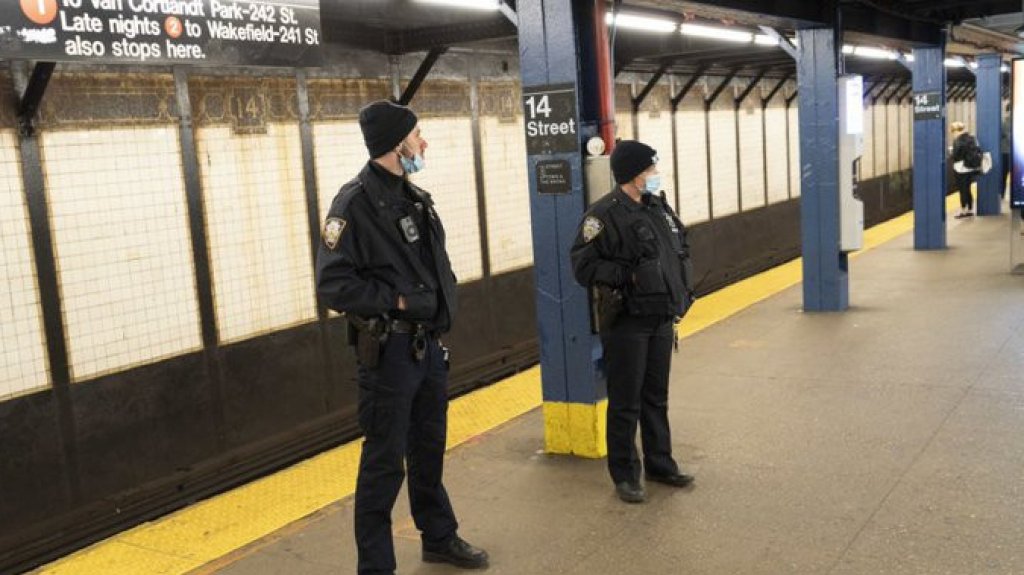  Dos pasajeros murieron arrollados al mismo tiempo en el Metro de Nueva York 