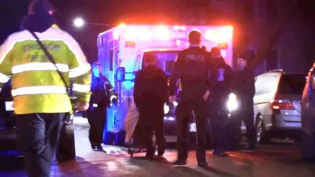  Tiroteo deja 13 heridos en una fiesta en Chicago 