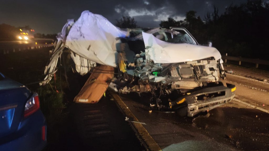  Reportan accidente con cami&oacute;n en Manat&iacute; 