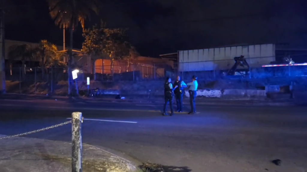  Video: Veh&iacute;culo impacta peat&oacute;n en carretera de Carolina 