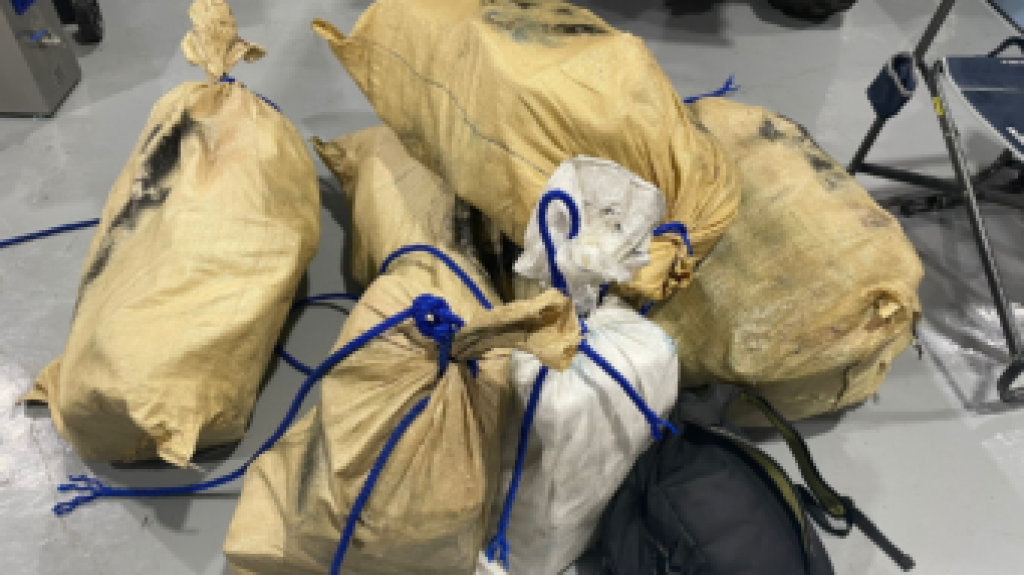  Incautan narc&oacute;ticos y arrestan a seis en Fajardo tras operativo liderado por HSI San Juan 