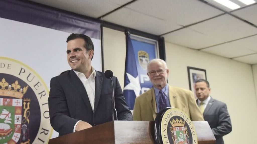  Video: Gobernador anuncia polic&iacute;as en PR, tendr&aacute;n c&aacute;maras en sus uniformes 