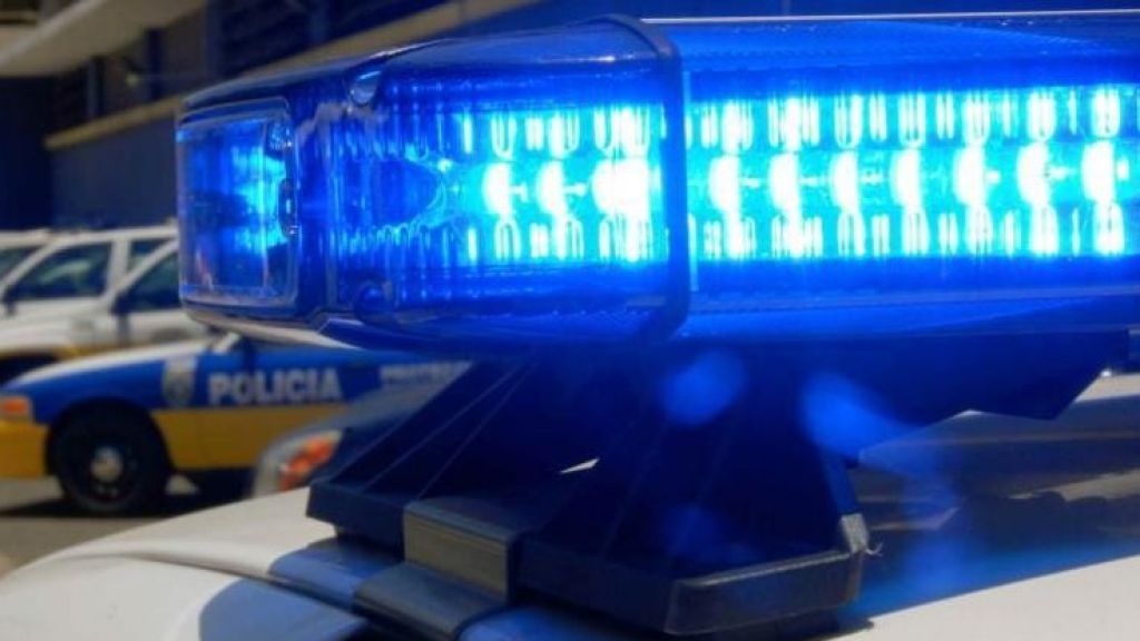  Mujer atrapada cerca de r&iacute;o en Naguabo 