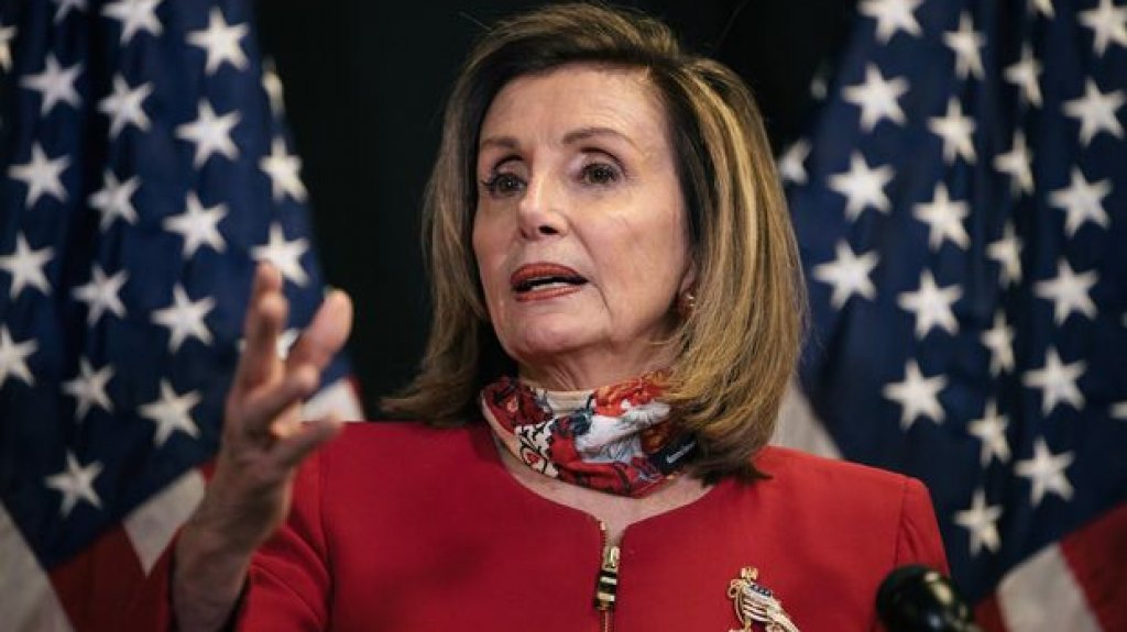  Pelosi cree que se ha dado impulso a un acuerdo para un rescate en EE.UU. 