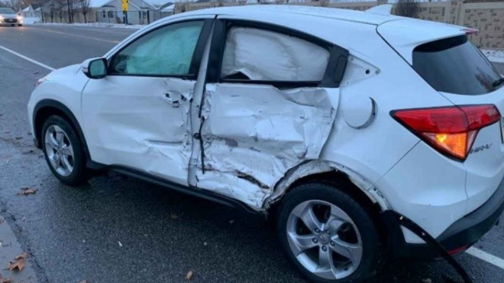  #BirdBoxChallenge mientras conduces... resultado predecible 