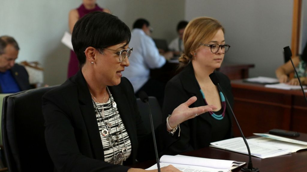  Apoyan en vista p&uacute;blica prohibici&oacute;n de bloqueadores solares que afectan los corales 