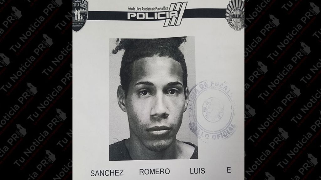  Fue al &ldquo;Auto Zone&rdquo; de Bayam&oacute;n con una pistola para que le dieran un filtro de gasolina 