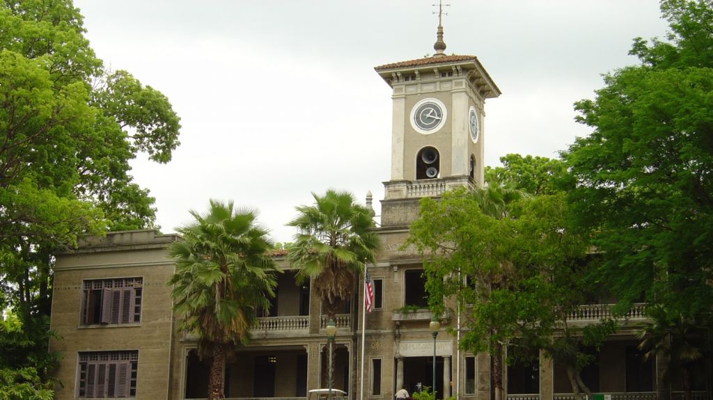  Crean fondo de emergencia para estudiantes no elegibles para el Cares Act 