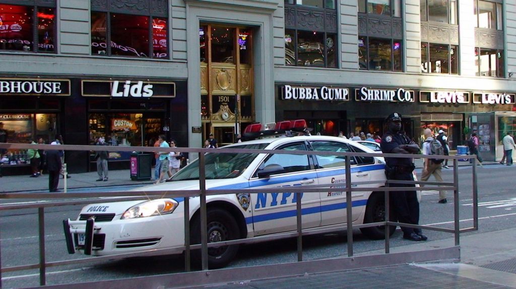  Aumentan los asesinatos y otros delitos violentos en Nueva York 