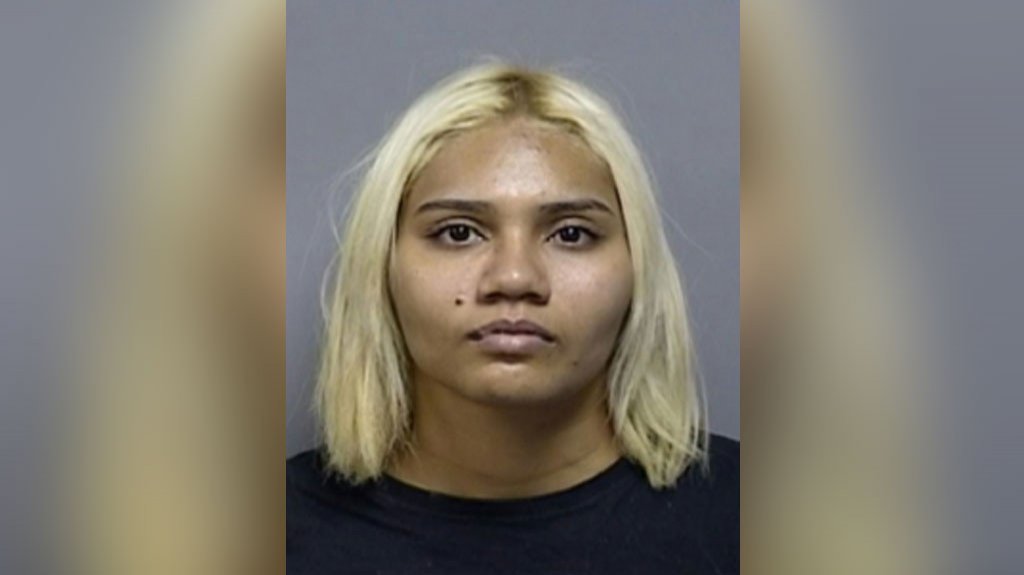  Radican cargos por posesión de sustancias controladas a mujer en Salinas 