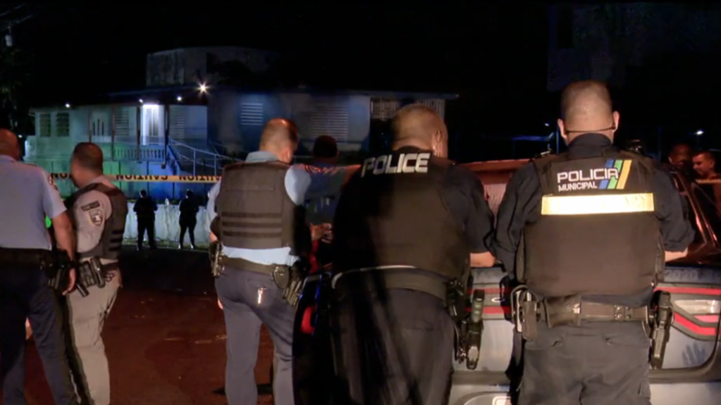  Video de la escena donde dos conductores de motoras &ldquo;Todo Terreno&rdquo; se mataron al chocar uno con otro en Toa Alta 