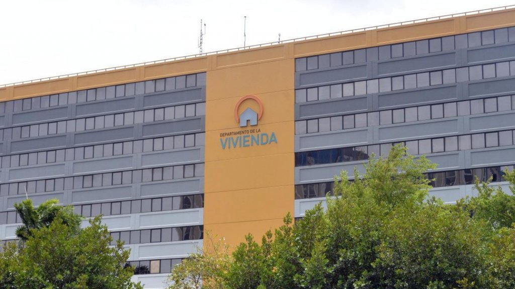  Cancelan contrato de Jerome Garffer Croly con la Administraci&oacute;n de Vivienda P&uacute;blica 