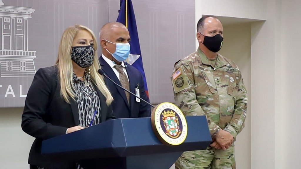  Gobernadora informa de nueva orden ejecutiva que regir&aacute; desde el lunes: se activa Guardia Nacional, sigue toque de queda, se reduce capacidad de establecimientos y contin&uacute;a cierre de barras 