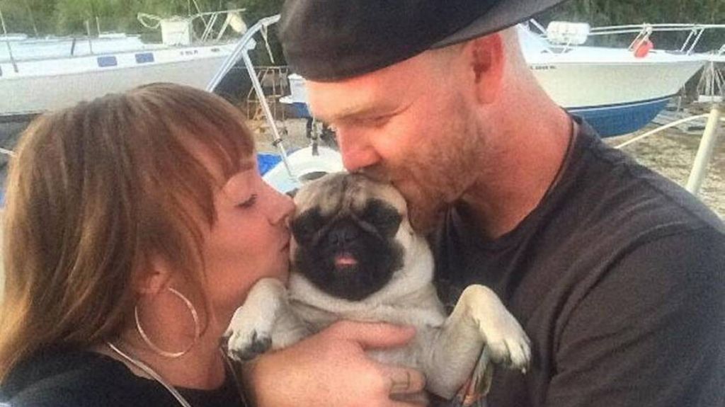  Vendieron todo para comprar el bote de sus sue&ntilde;os, pero el gusto les dur&oacute; dos d&iacute;as 