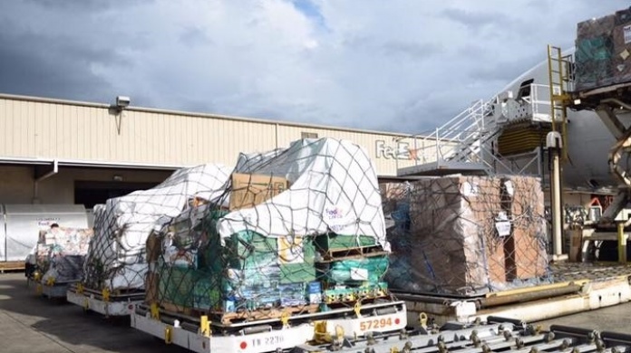 Medio millÃ³n de libras de ayuda humanitaria re-tenidas y custodiadas en un hangar de aeropuer-to de Aguadilla