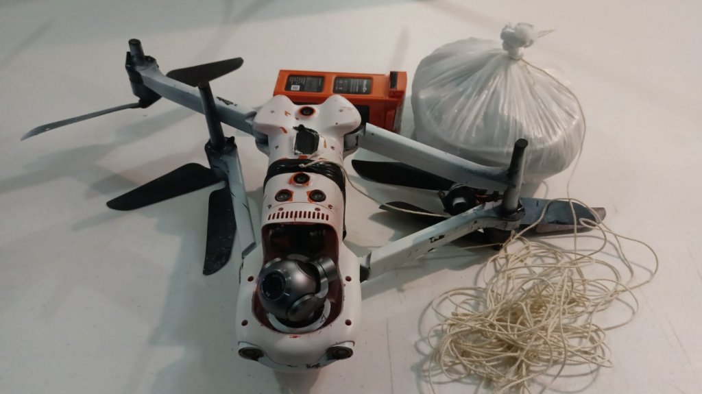  Fotos: Ocupan un Dron cargado de drogas en la c&aacute;rcel de Ponce 