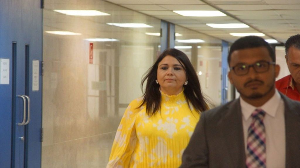  Hallan causa para juicio contra exsenadora Mar&iacute;a Teresa 