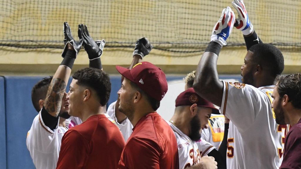  Indios aseguran primer lugar con cuadrangular de Kennys Vargas 