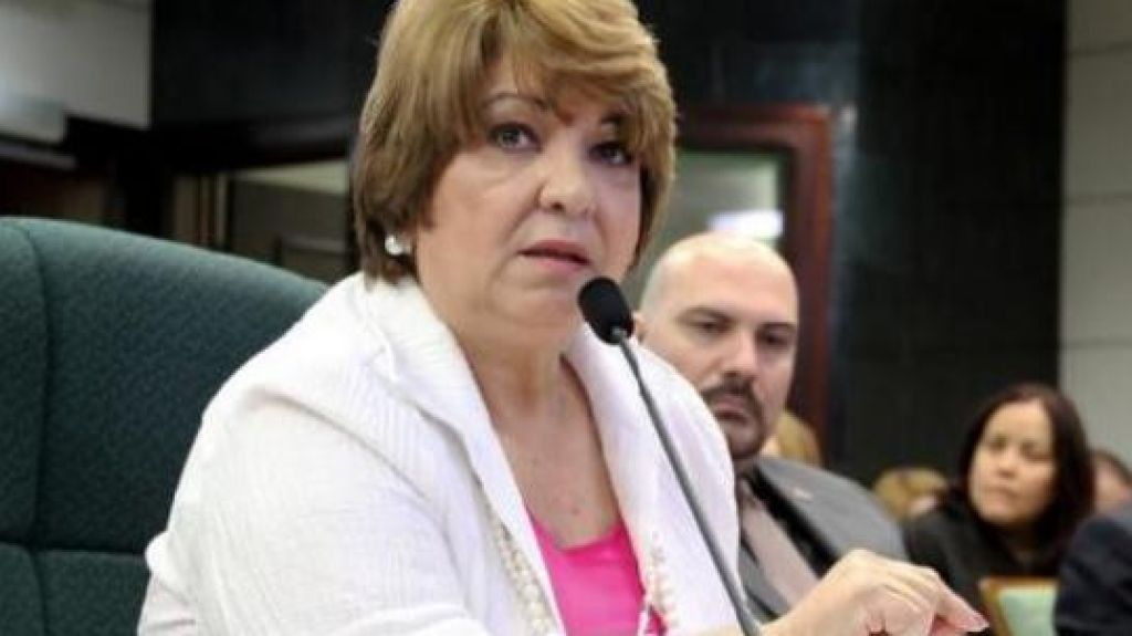  Instan a inmigrantes a buscar servicios de la Ombudsman 