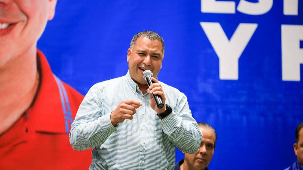  Emite su renuncia efectiva el 16 de mayo alcalde de Aguas Buenas 