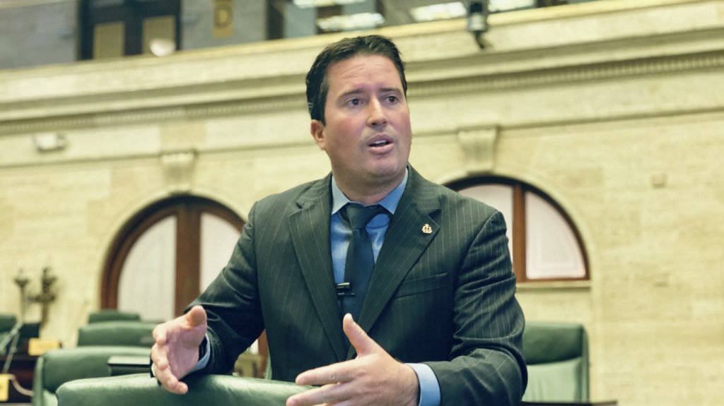  Representante solicita a Hacienda que acuse a exalcaldes que &ldquo;robaron doblemente&rdquo; al aceptar sobornos 